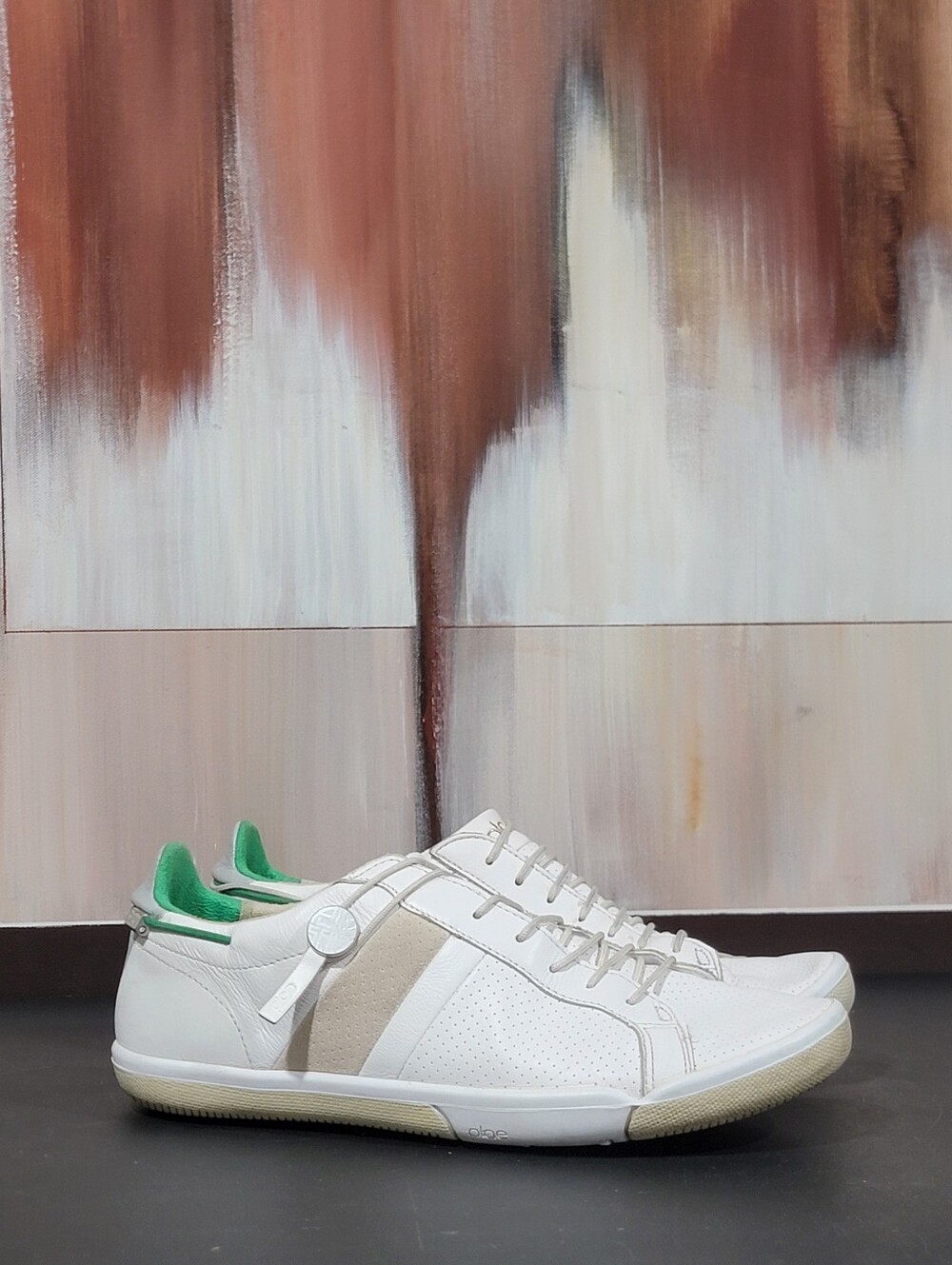 Plae Mulberry White First Edition Unisex Full Grain Leather Women’s Size 9